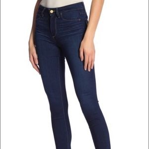 PAIGE 🖤 dark wash cropped jean